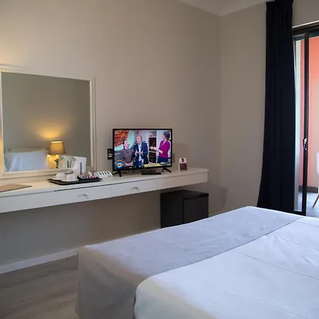 Hotel Carlotta 4*